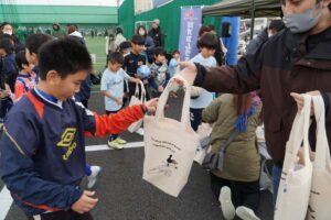 元サッカー日本代表・乾選手　新春サッカークリニック開催