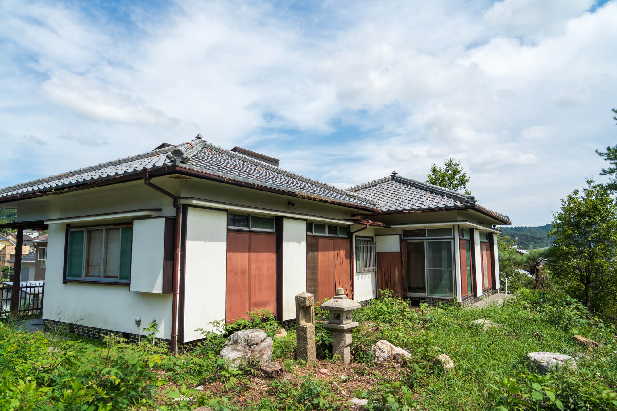 高層マンションの外観